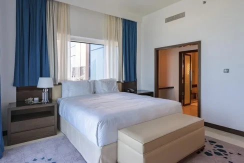 074fe589bd55a4974a4c2d887f5e2df5d0e301ff_18_1300