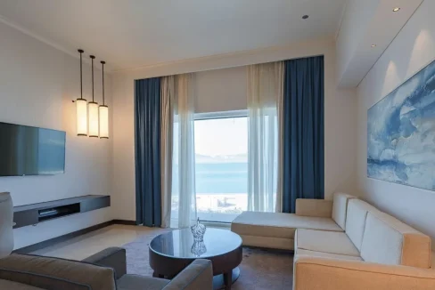 0a73611254026a5a64dffbe28cc8939cae6662f4_18_1300