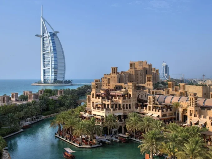 Buy premium property, off-plan aparments, villas, luxury real estate - 8eb6f8a030b6abe6108fdf1f164547f9a54f56b9 18 1200