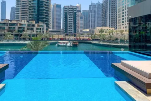 f7cc3b0174c4aeb7bf675c4c8eef91e60fe00adb_18_1200